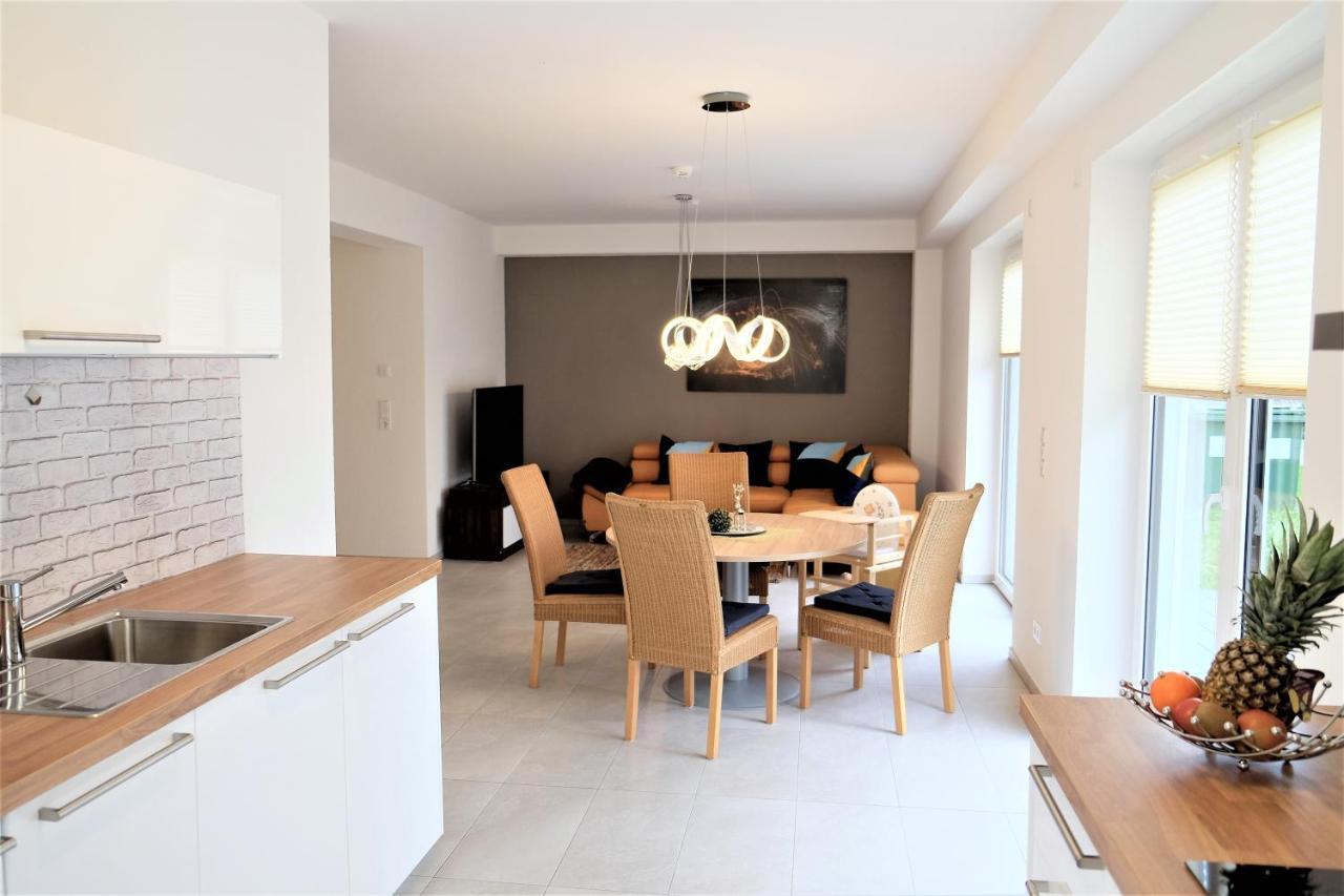 Family + Friends Apartment Ferienwohnung Ransbach-Baumbach Extérieur photo
